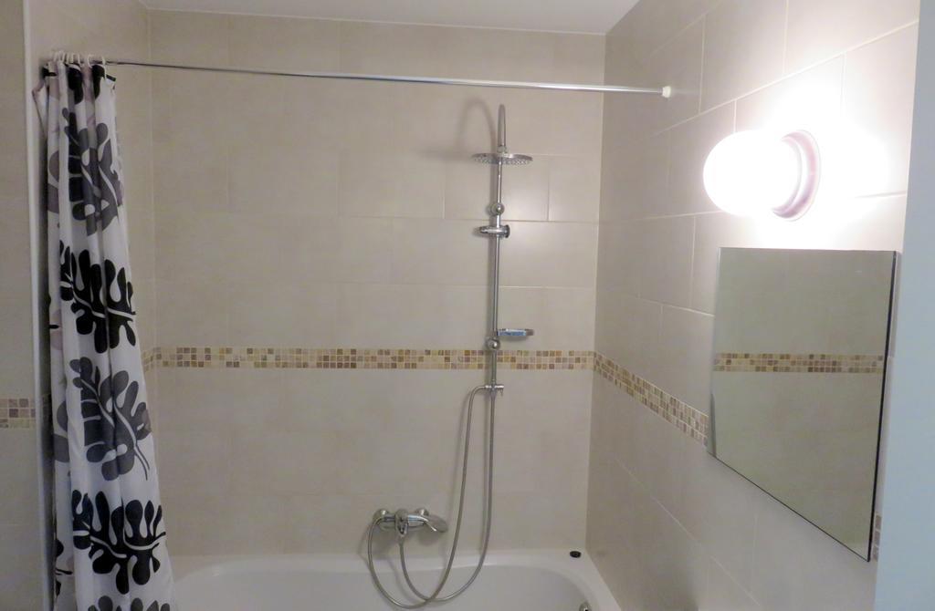Апартаменти Brussels Louise Studio Номер фото